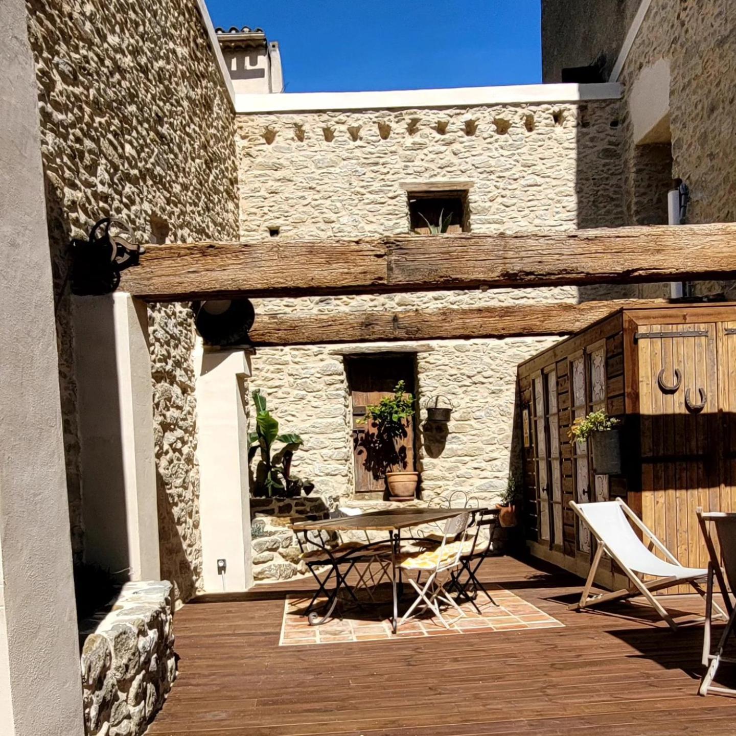 Domaine Du Prieuré Couvent&presbytère Hébergement de vacances Carcassonne